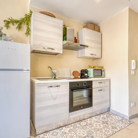 Finestra Sul Duomo - Happy *