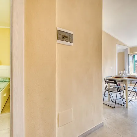 Finestra Sul Duomo - Happy *