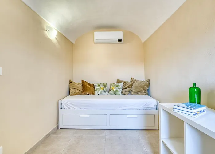 Finestra Sul Duomo - Happy *