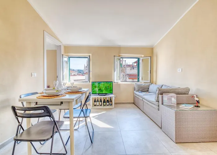 Finestra Sul Duomo - Happy Appartamento Sanremo